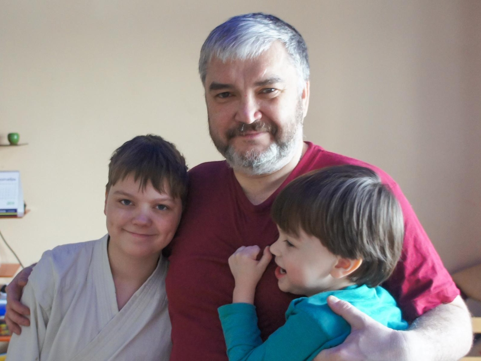 Александр всю жизнь помогал людям. Но сейчас у него лейкоз и помощь нужна ему!