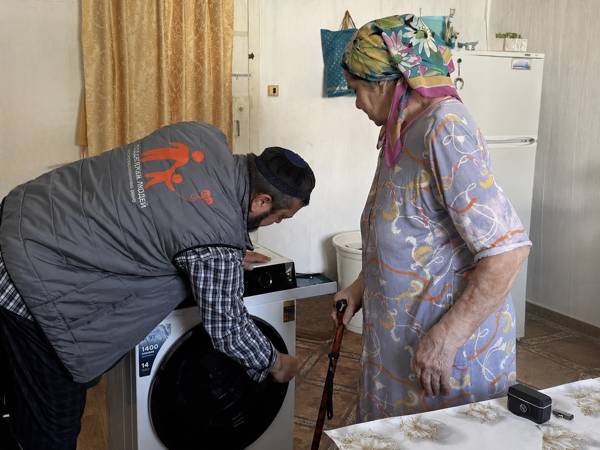 We will help families in difficult life situations purchase household appliances.