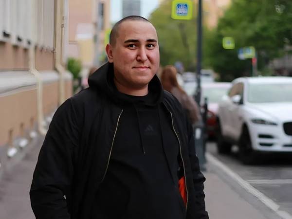 Zulfat has blood cancer and needs a reagent kit for a transplant