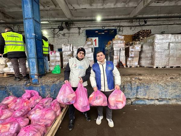 Raising funds for food aid for those in need