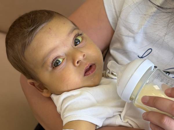 Genri needs a liver transplant surgery