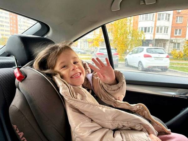 Детям-сиротам нужны билеты, чтобы приехать на лечение!