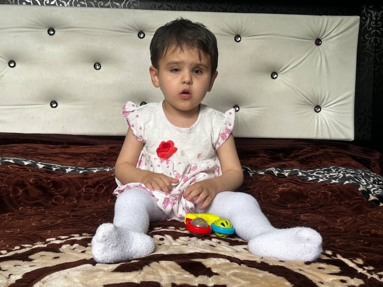Imona needs help with stage 5 retinopathy!