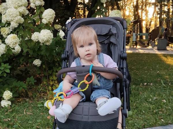 Eva needs a genetic analysis to make an accurate diagnosis and choose the right treatment