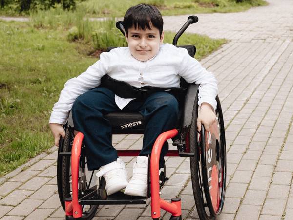 Support education for families with children with Spina Bifida and the professionals who help them