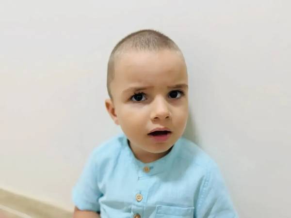 У Муаза расстройство аутистического спектра. Ему нужна реабилитация!