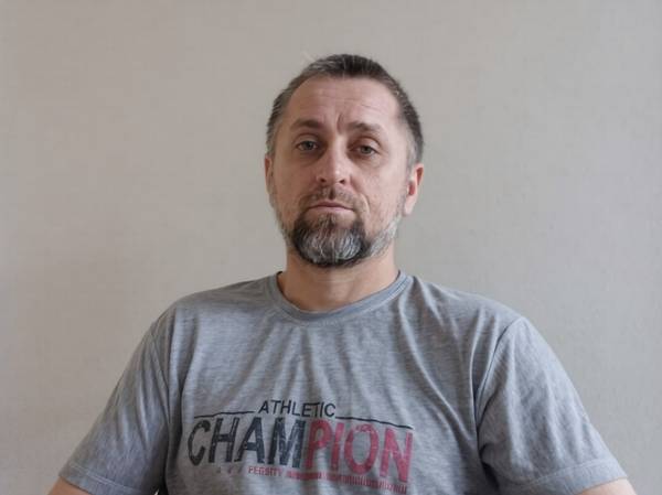 У Руслана последствия поперечного миелита и нижняя спастическая параплегия. Ему необходима реабилитация!