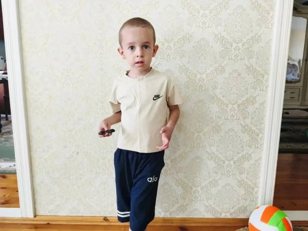 У Мухаммада ЗПРР. Для дальнейшего развития ему  необходим курс реабилитации