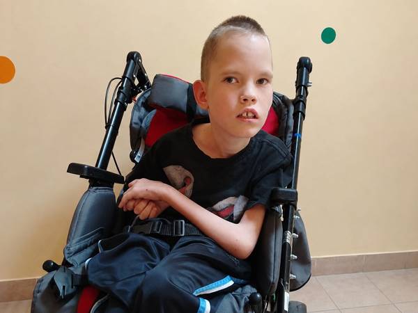Orphaned children need therapeutic nutrition!