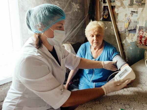 We will provide home medical care for elderly people with limited mobility!