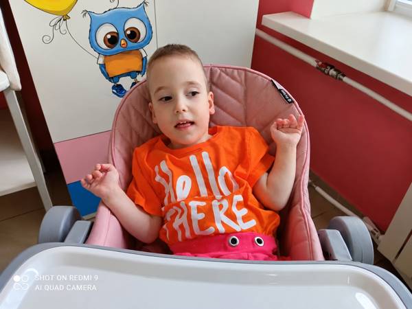 Three orphaned babies with low weight need special nutrition!