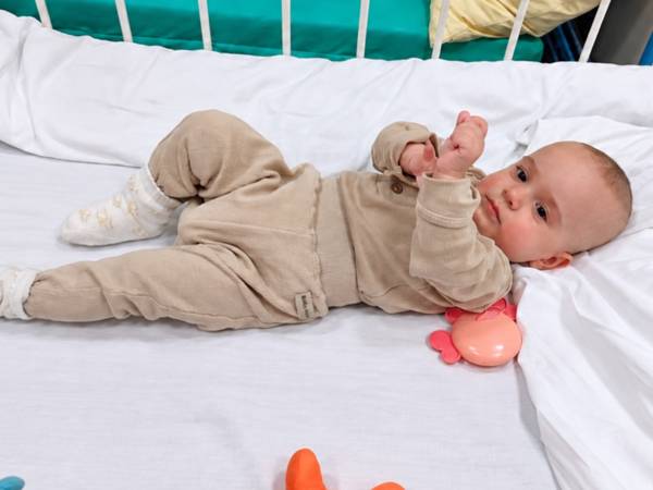 Orphaned children in hospitals need round-the-clock nannies!