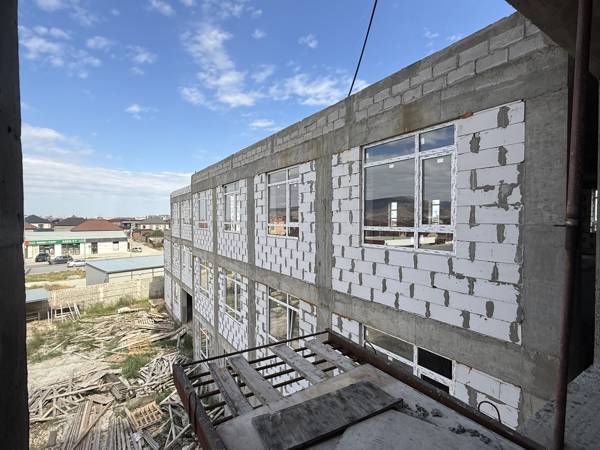 We are building a school for children with intellectual disabilities! Please help the Foundation pay the construction workers!