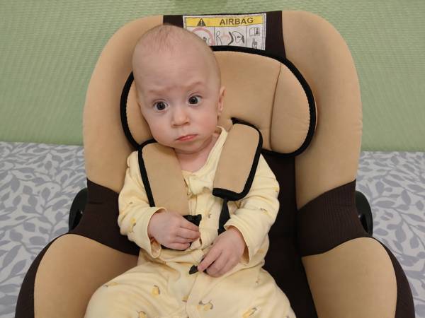 Orphaned children need tickets to come for treatment!