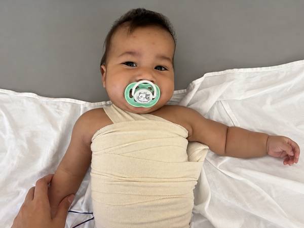 Orphaned children in hospitals need caring nannies!