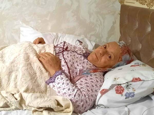 Rayshat urgently needs spinal surgery