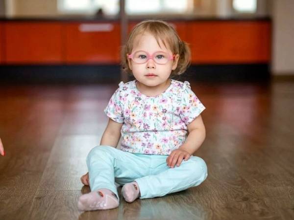 Anya needs rehabilitation to continue learning to walk and to develop new skills!