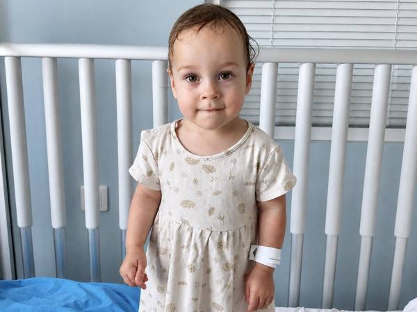 Orphaned children in hospitals need round-the-clock nannies!