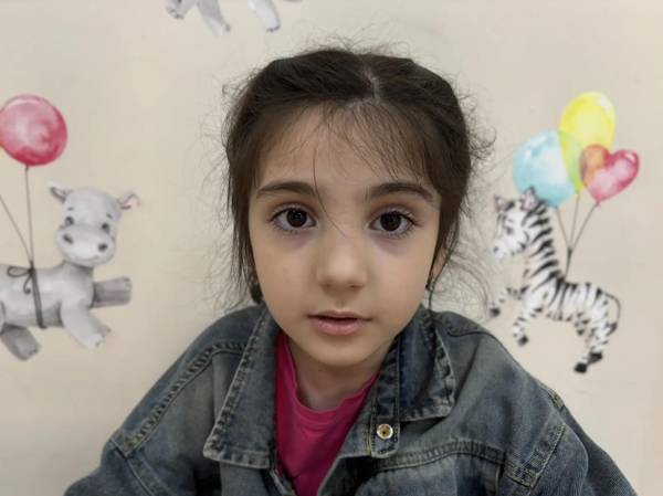 Aysha needs to undergo an autism correction course in order to develop communication skills!