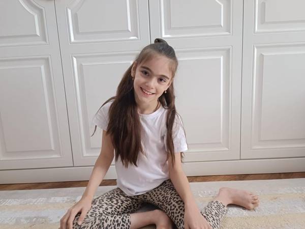 Samira has cerebral palsy, spastic diplegia. She needs rehabilitation!