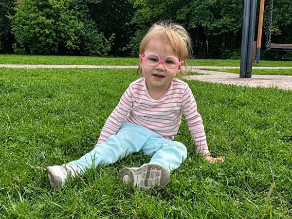 Anya needs rehabilitation to take her first independent steps!