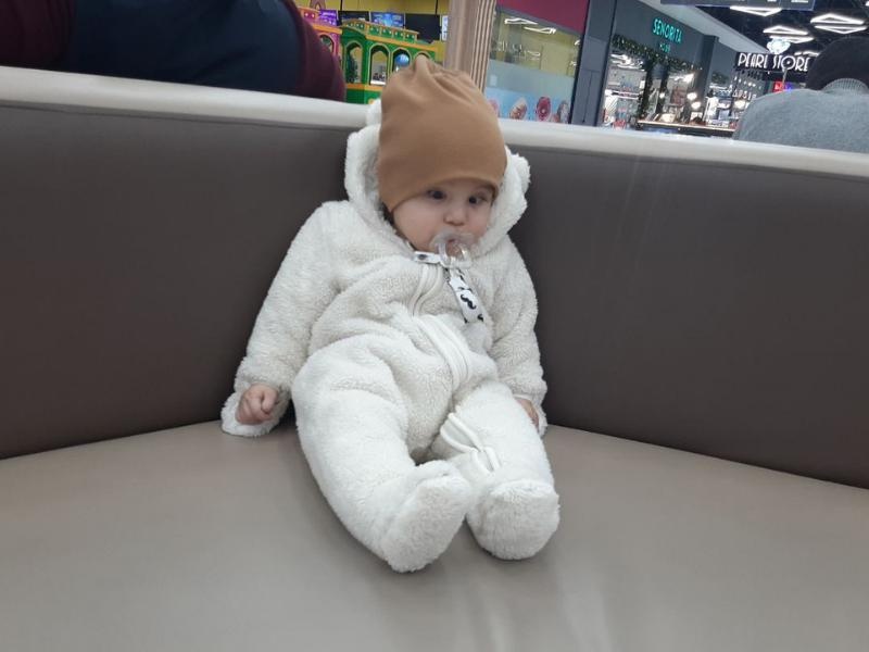 Довудхоже нужна операция, которая поможет сохранить ему зрение!