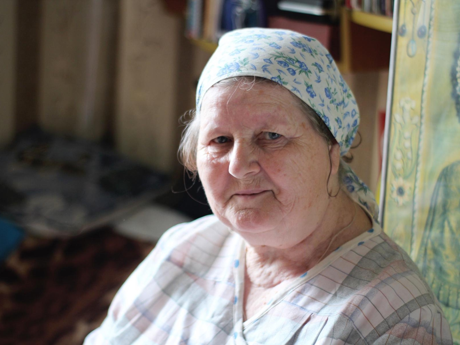 Lonely elderly people need grocery help!