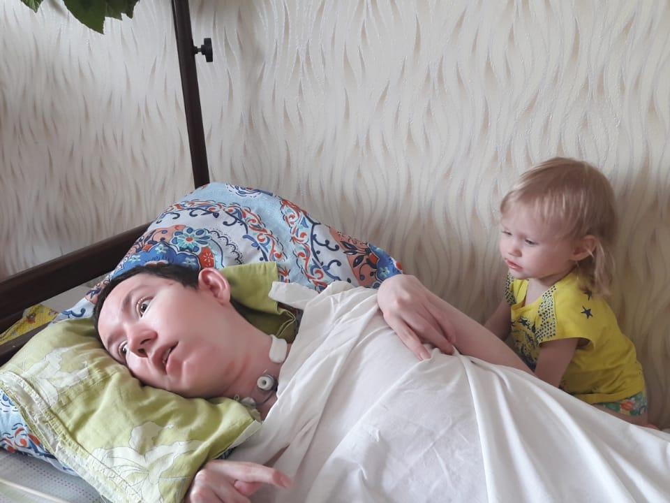 Вове нужна новая функциональная кровать, чтобы мама могла ухаживать за сыном