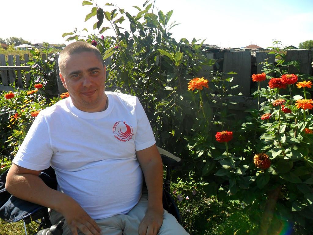 Николаю нужен специальный матрас, чтобы облегчить его повседневную жизнь