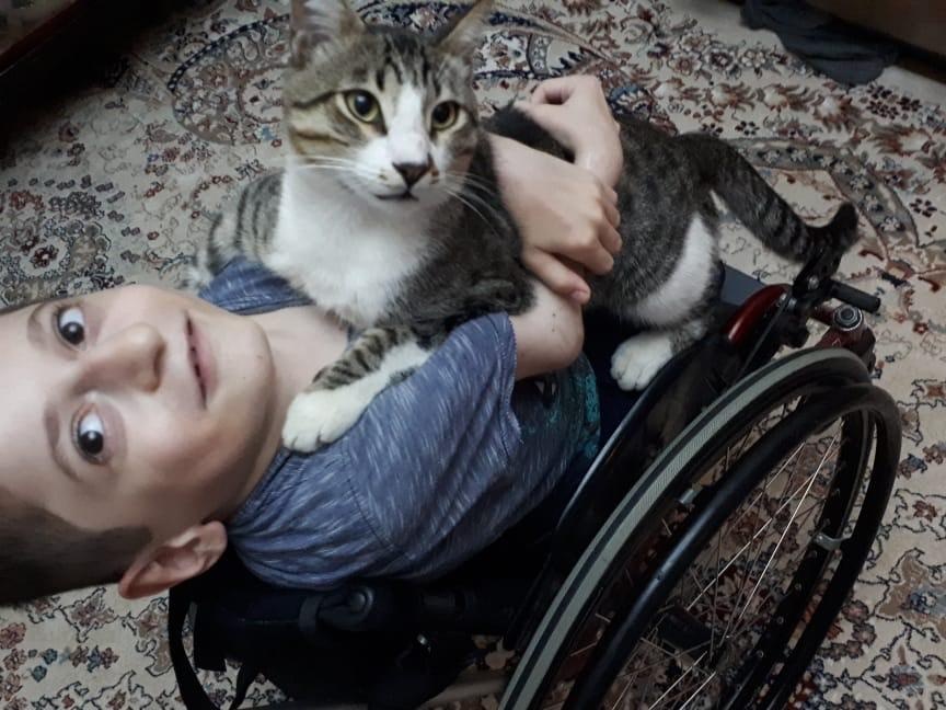 Абдулкариму нужна коляска активного типа, чтобы передвигаться самостоятельно