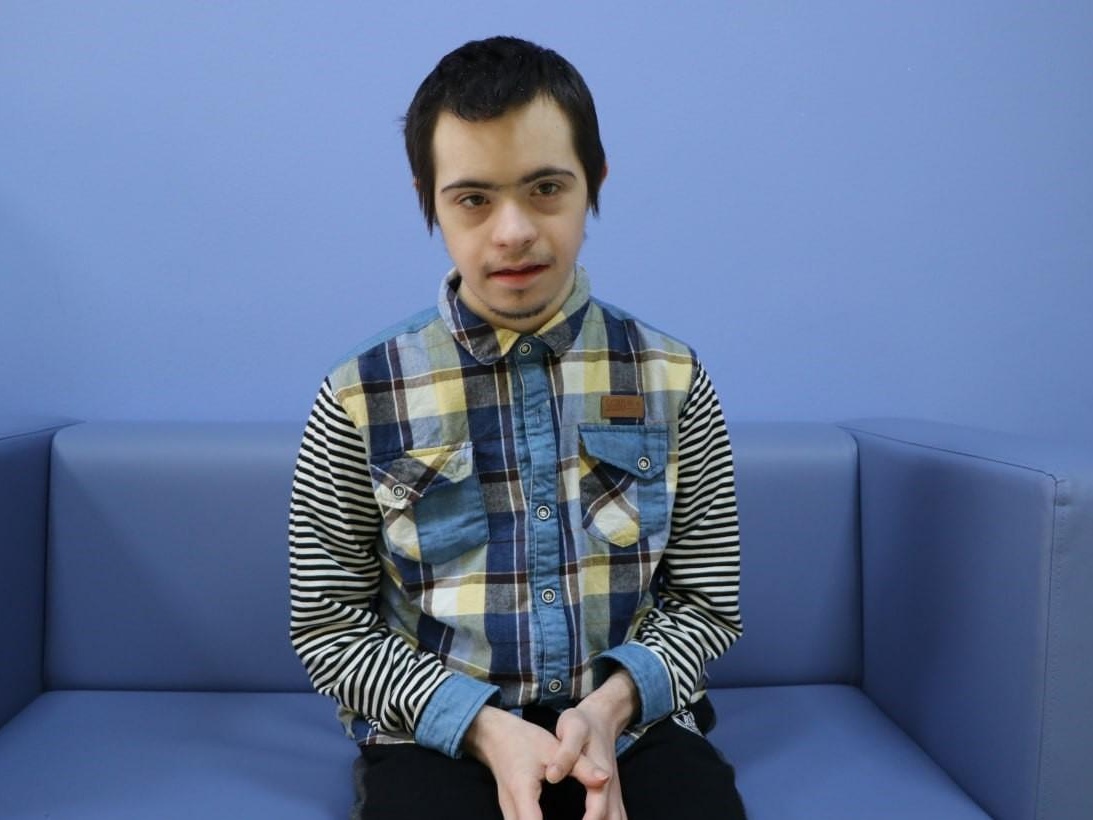 У Исмаила Синдром Дауна и отставание психоречевого развития. Ему необходимо пройти курс реабилитации!