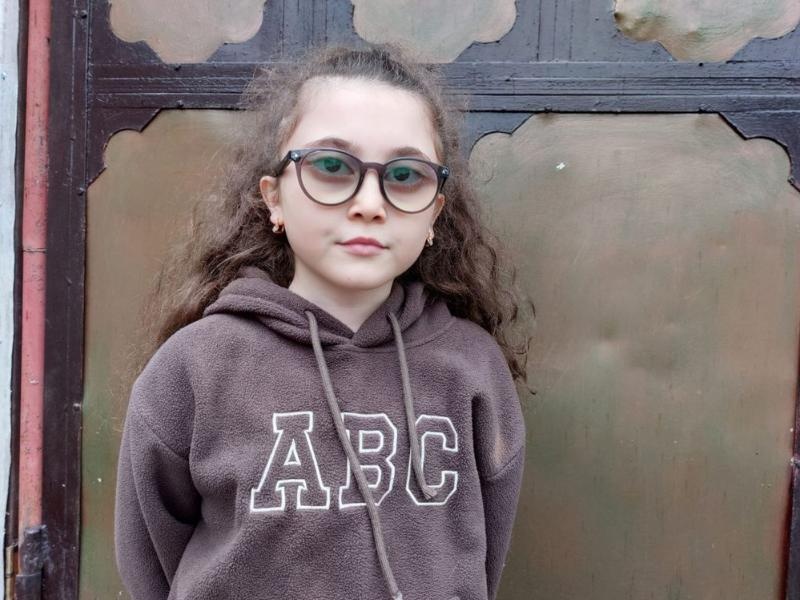 Малике нужны лекарственные препараты, чтобы справиться с последствиями генетического заболевания