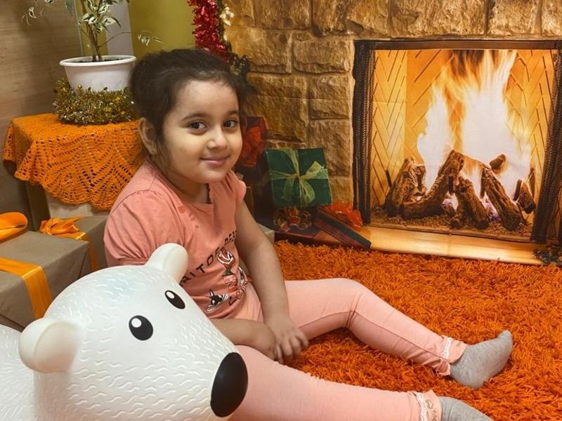 У Ясмины ДПЦ, ей необходим курс реабилитации