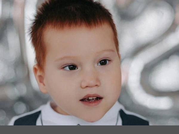 У Салавата спина бифида. Ему нужен специальный велосипед, чтобы развиваться физически!