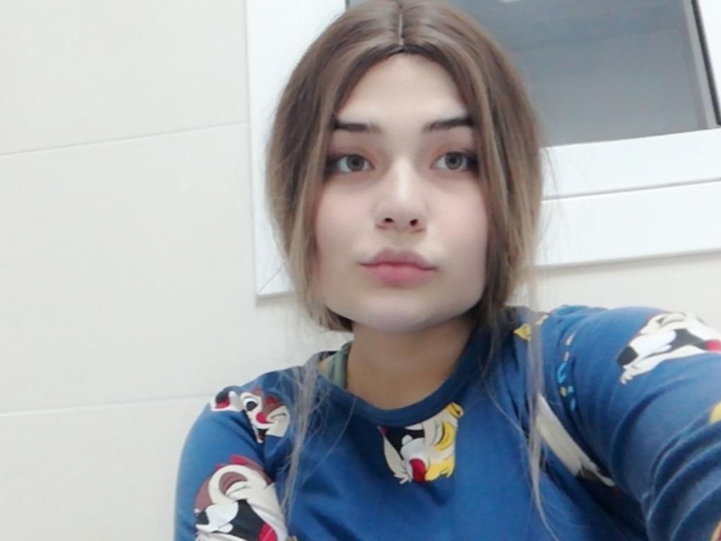 У Зарины рак крови. Ей нужно лекарство, чтобы справиться с болезнью!