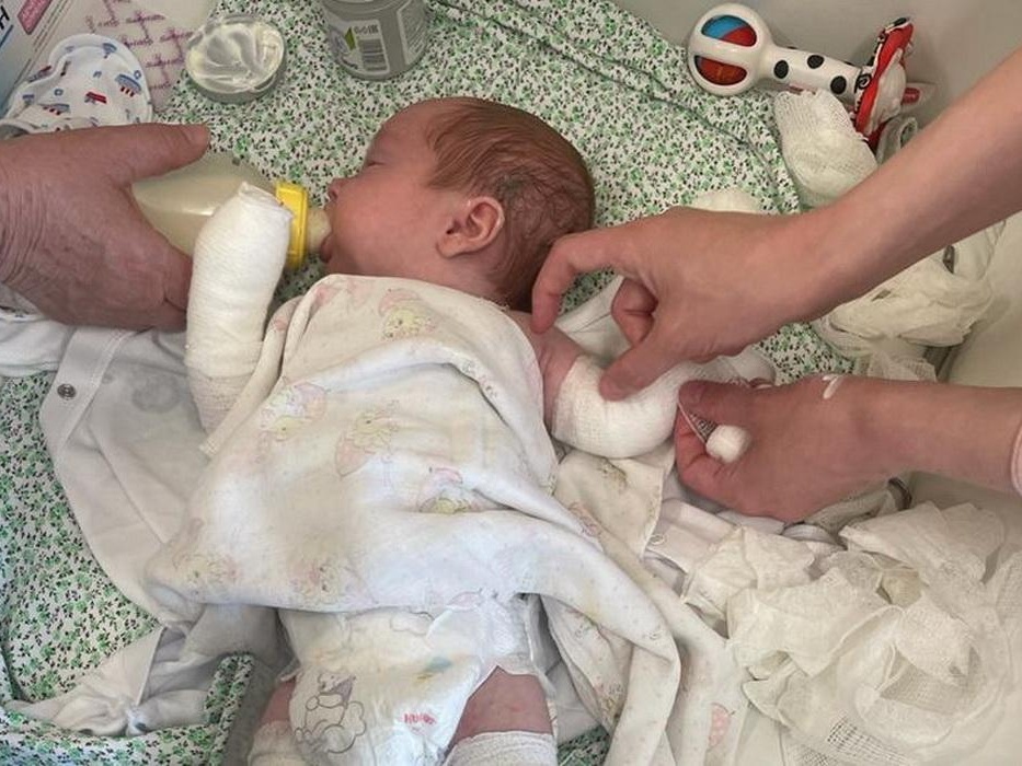 "Second skin" for a happy life of newborn "butterflies"