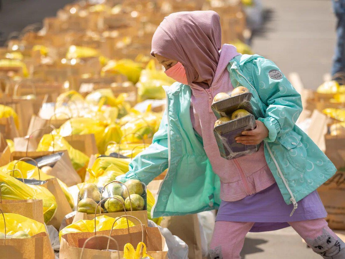 Friends, let's keep feeding the hungry!
