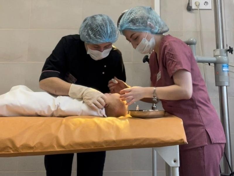 Обучим врачей-спасем тысячу детей от слепоты