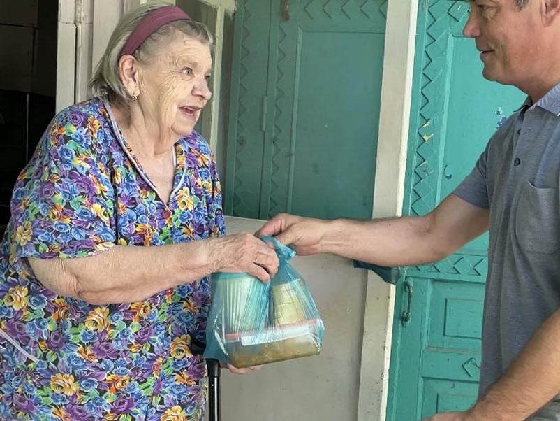 Помогите Фонду приготовить 520 горячих обедов для одиноких пожилых людей!