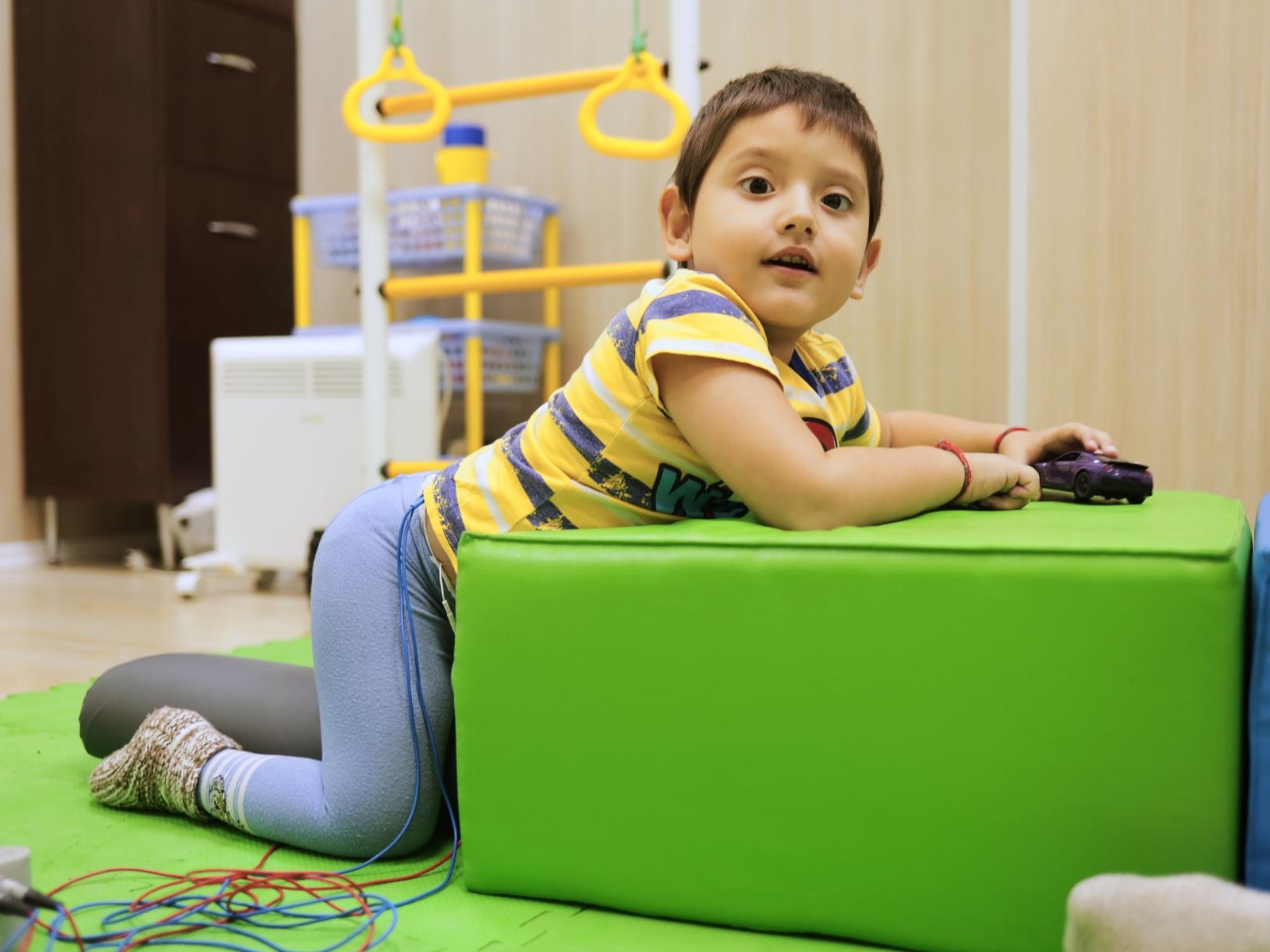 Families with children with spina bifida who find themselves in difficult situations need help!