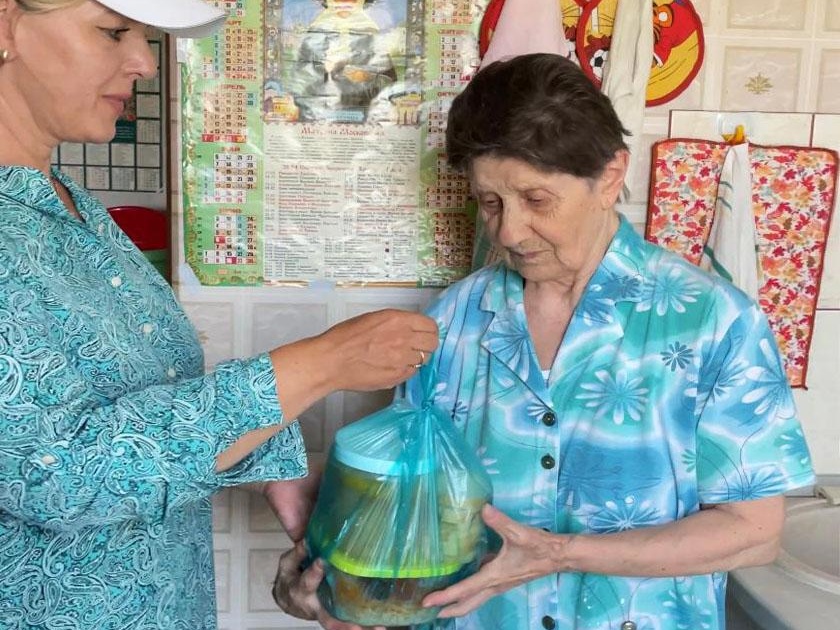 The Foundation needs financial assistance to prepare 1080 meals for elderly individuals in need