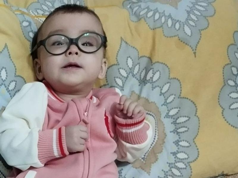Muslima urgently needs eye surgery to save her sight!