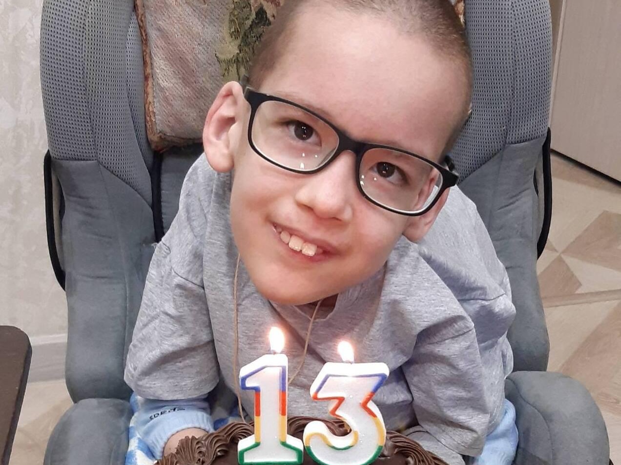 Dima needs stabilizing pillows to move safely and without pain in a wheelchair and explore the world!