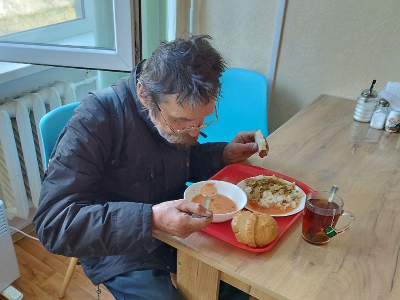 Накормим горячими обедами одиноких стариков, оказавшихся в трудной жизненной ситуации