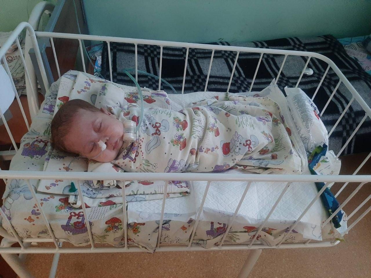 Miron needs to be accompanied by a babysitter during treatment at the hospital!
