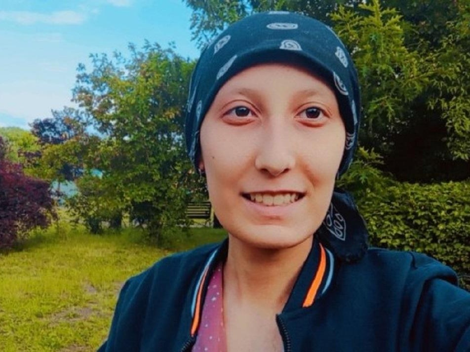 У Мехроны онкологическое заболевание. Ей нужно продолжить лечение