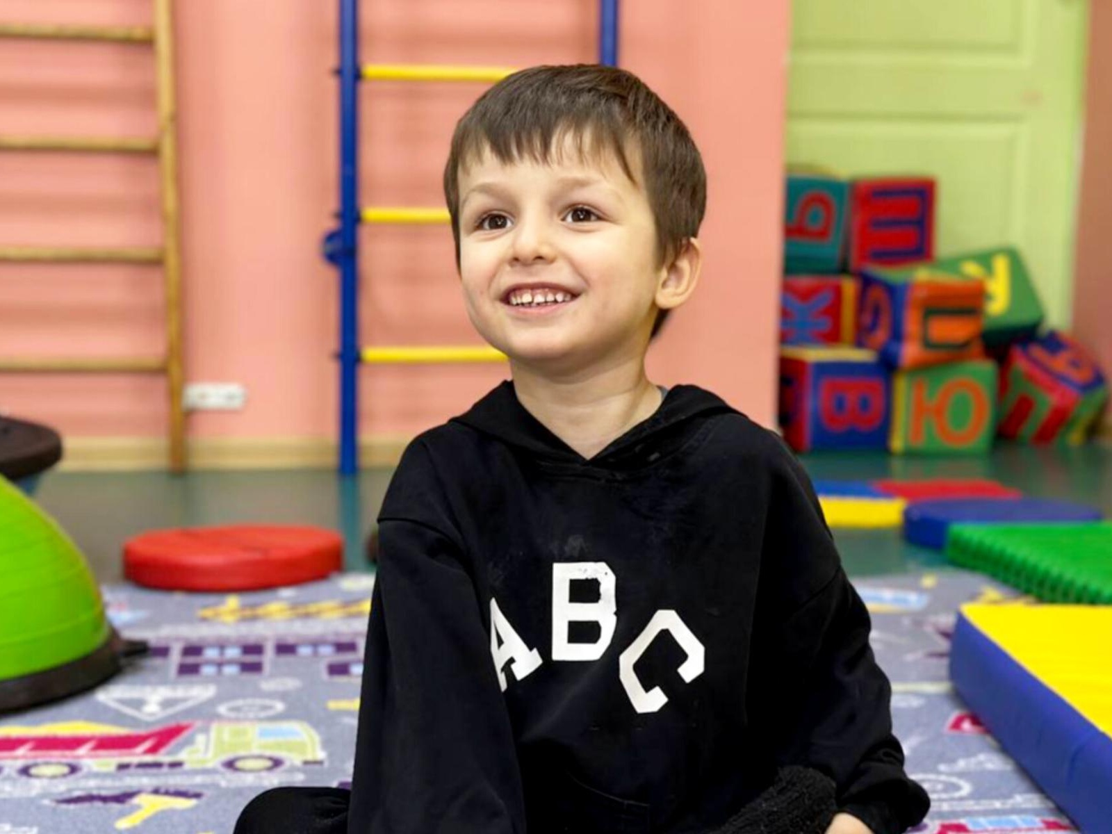 Zaid has autism! To develop speech skills, you need an intensive rehabilitation course!