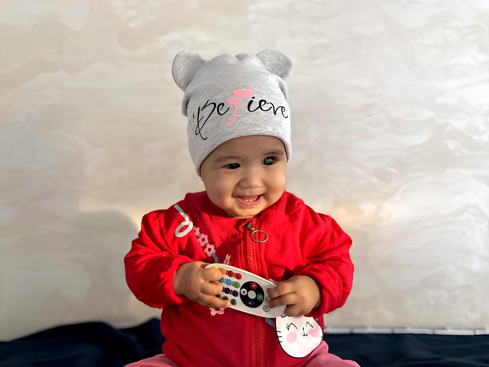 Aisha urgently needs another eye surgery to preserve her eyesight!