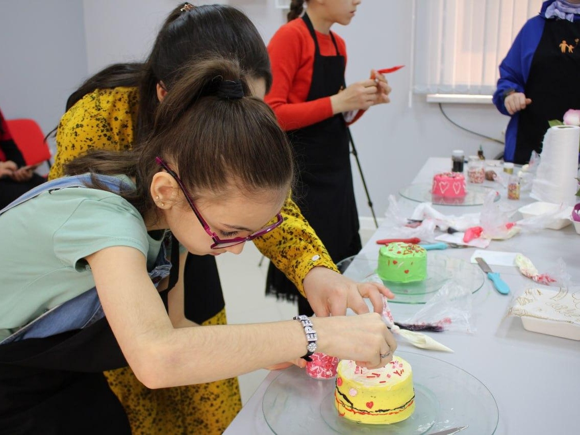 Help organise various workshops for underprivileged children!