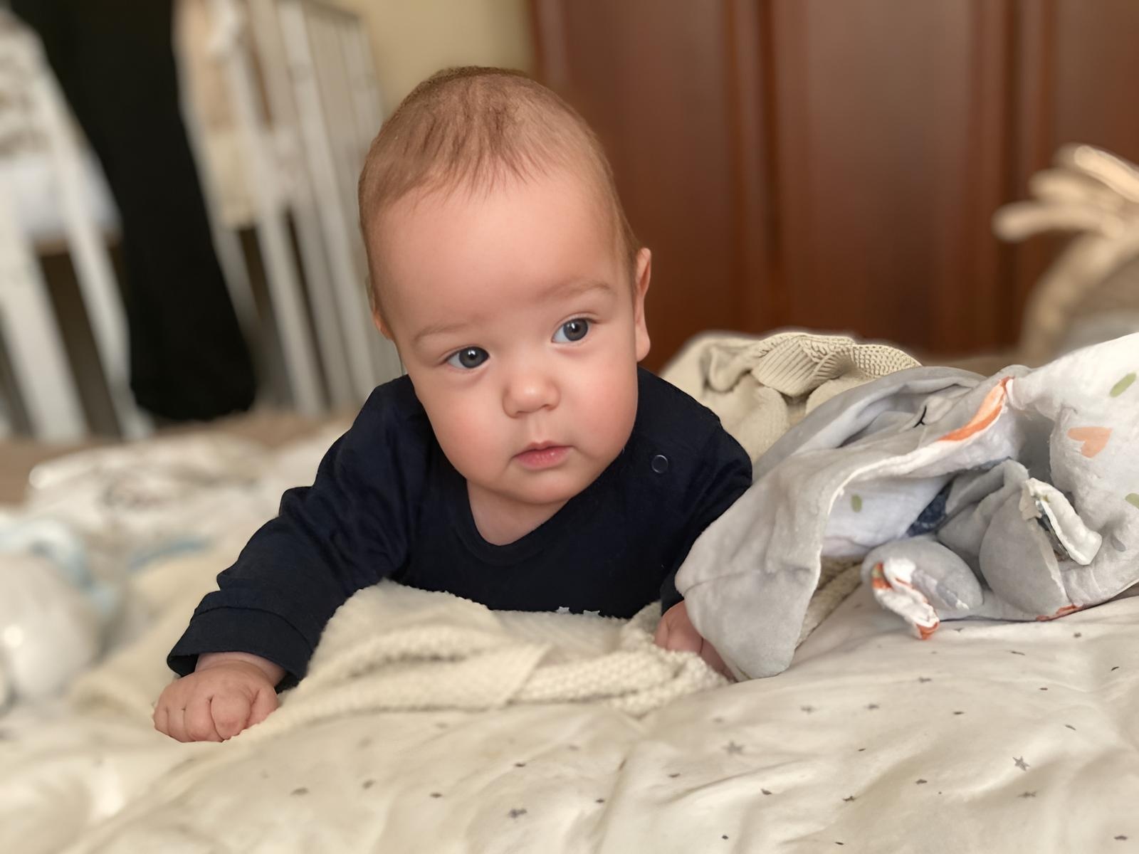 Let's help Arman keep his eye and the ability to see!